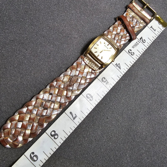 Vintage Fossil Ladies Quartz Watch Gold Tone Date Just Woven Strap Working shows - Picture 8 of 9